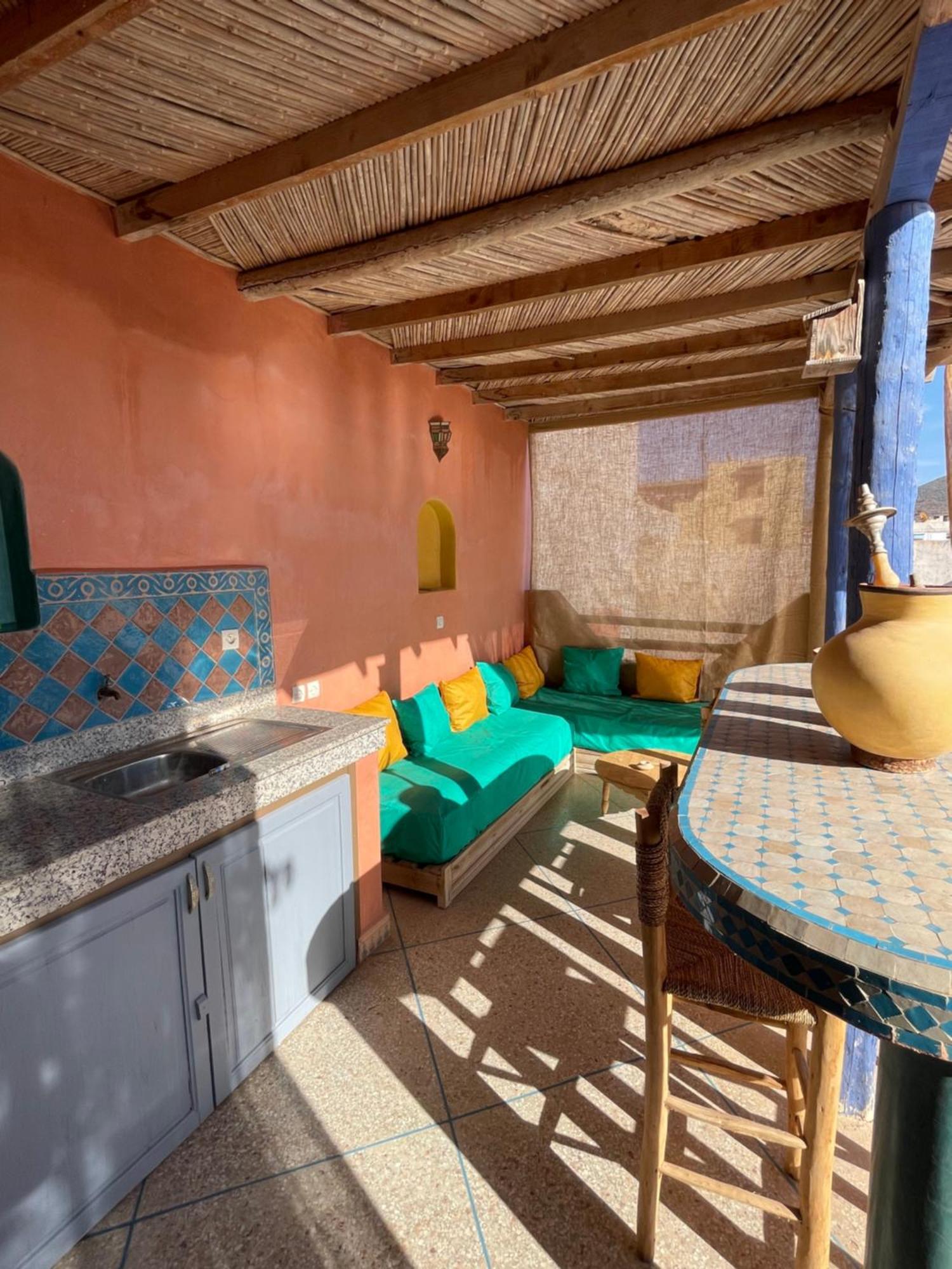 The Rainbow House Daire Mirleft Dış mekan fotoğraf